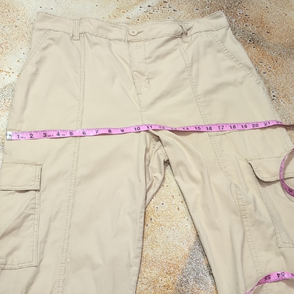 Sanctuary | Lightweight Cotton Stretch Light Tan Cargo Pants Size XXL - Picture 7 of 12